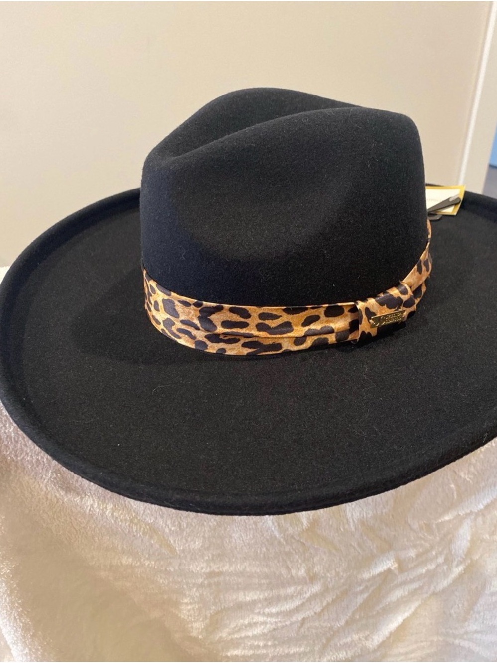 Jessica Simpson Black Fedora with Leopard Hatband
